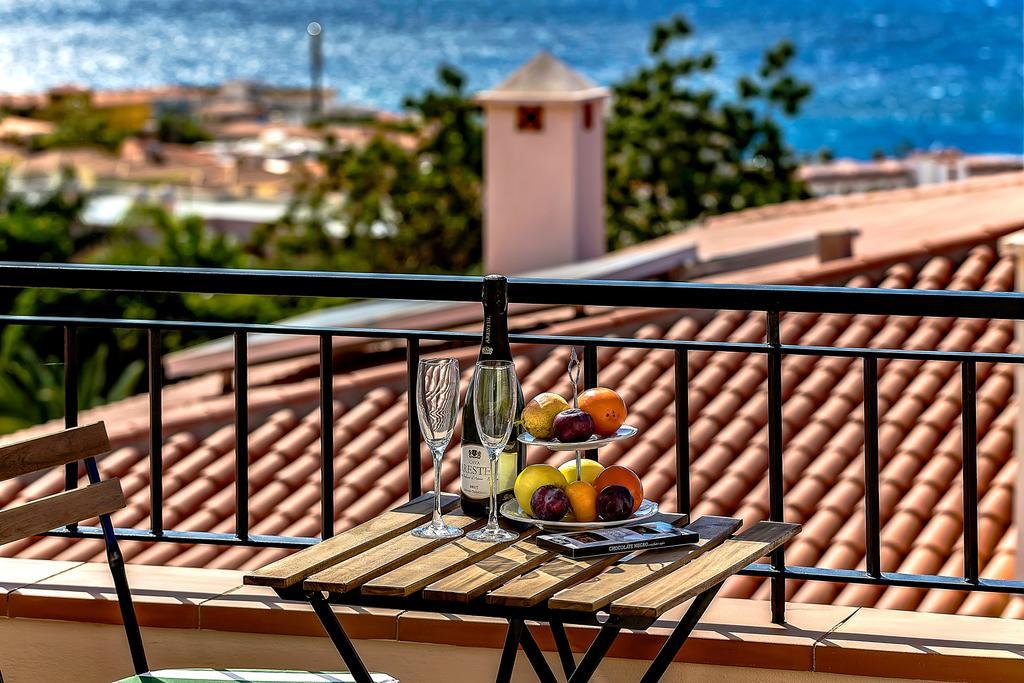Villa Ocean Terrace House à Puerto de Santiago  Extérieur photo