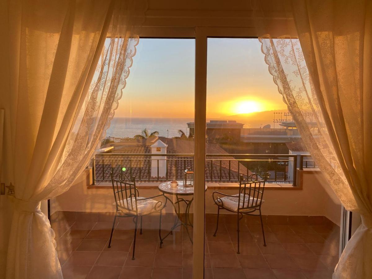 Villa Ocean Terrace House à Puerto de Santiago  Extérieur photo