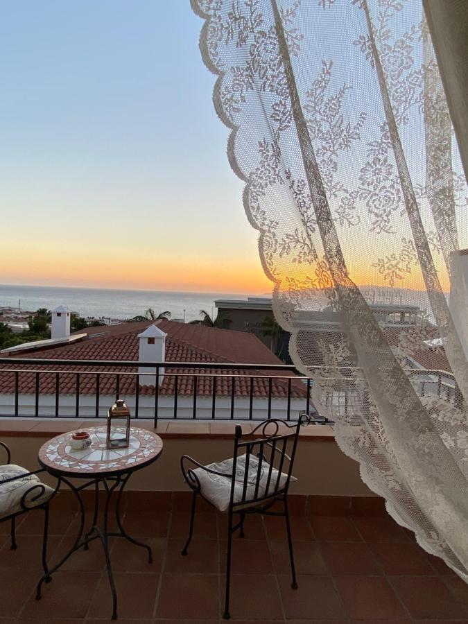 Villa Ocean Terrace House à Puerto de Santiago  Extérieur photo